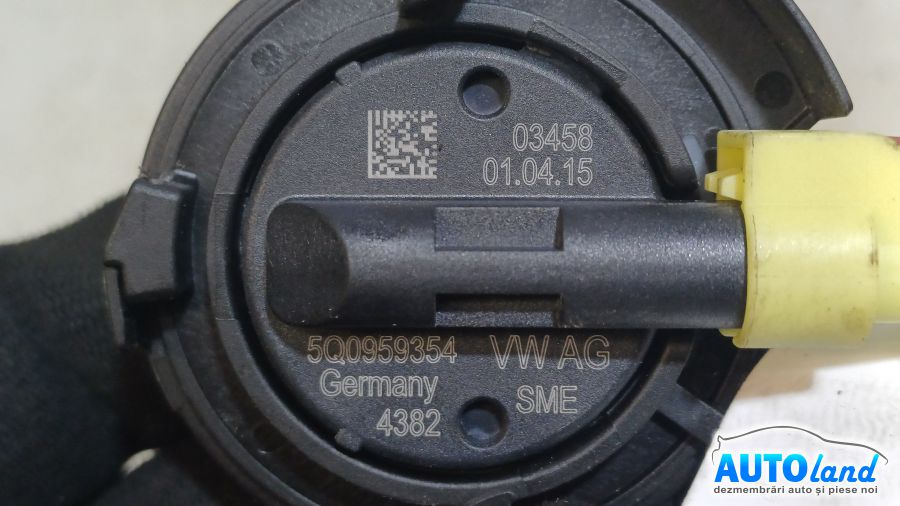 Senzor VOLKSWAGEN GOLF VII 2012-2025 Cod 5Q0959354 