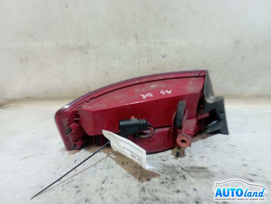 Stop Spate Dreapta AUDI A5 2007-2026 Cod 8T8945096D 