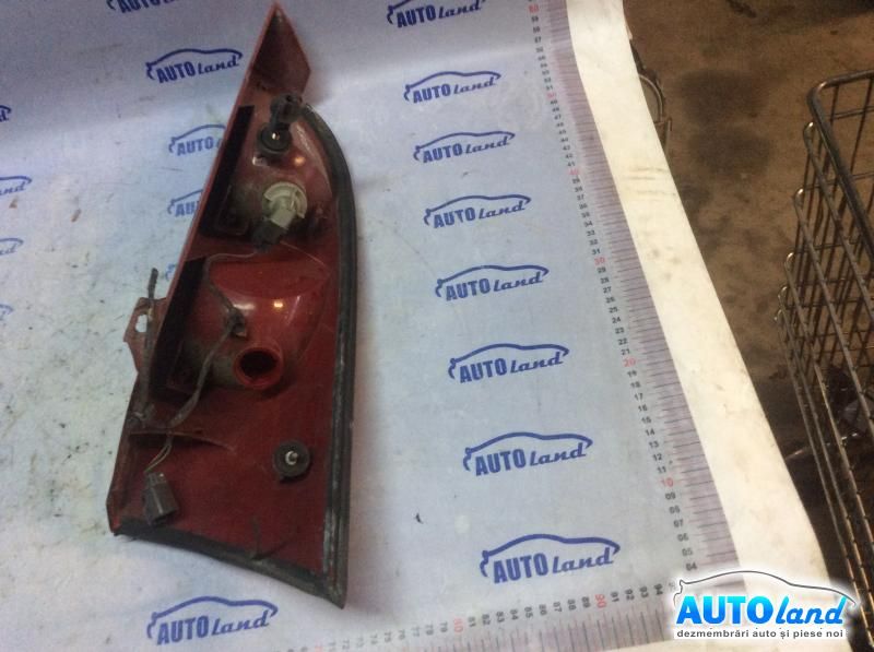 Stop spate Dreapta FORD FOCUS (DAW,DBW) 1998-2001