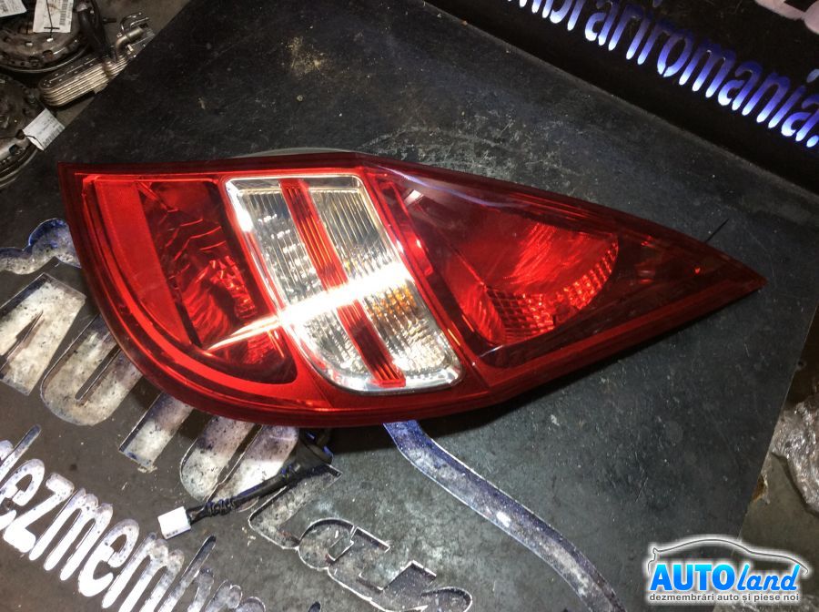 Stop spate Dreapta HYUNDAI i30 2007-2025 Cod 924022R0 