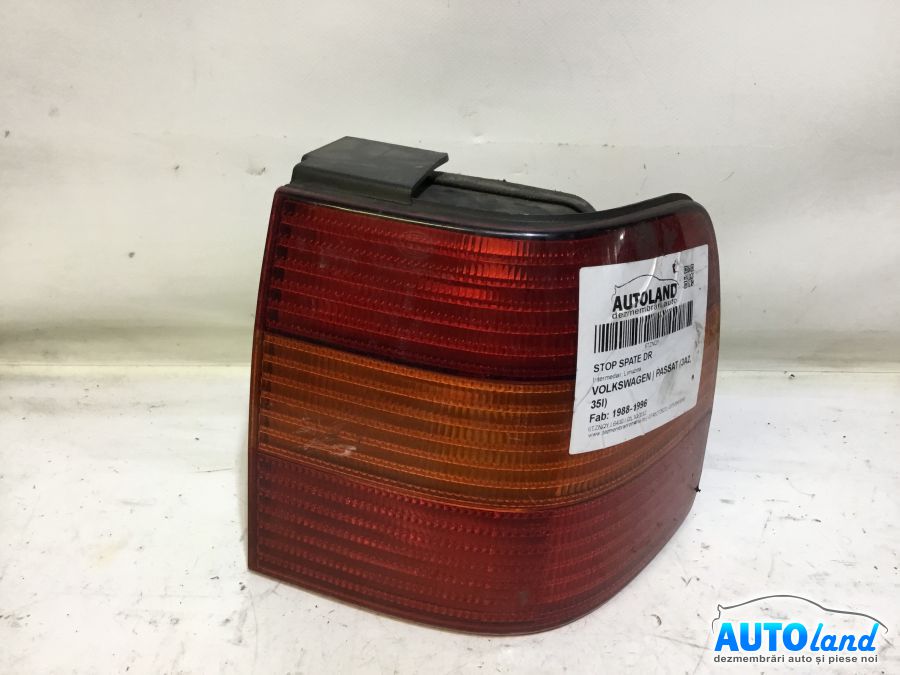 Stop spate Dreapta VOLKSWAGEN PASSAT (3A2,35I) 1988-1996 Cod 3A5945112 