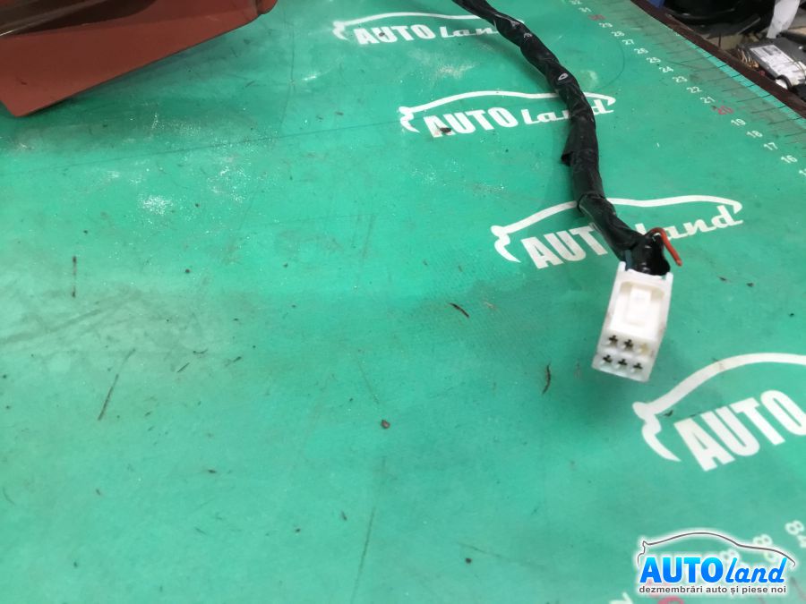 Stop spate Stanga MAZDA 5 (CR19) 2005-2025 Cod C23551160 