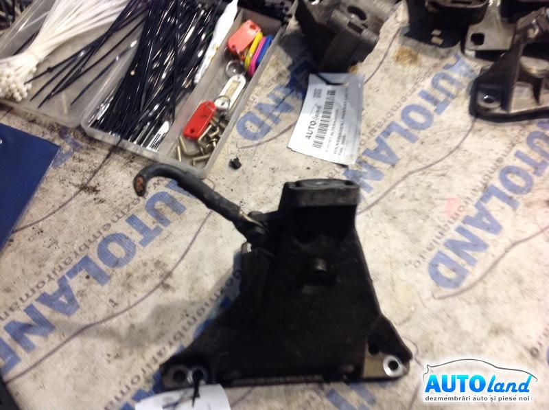 Suport Motor AUDI A4 (8D2,B5) 1995-2000 Cod 8D0199308L 