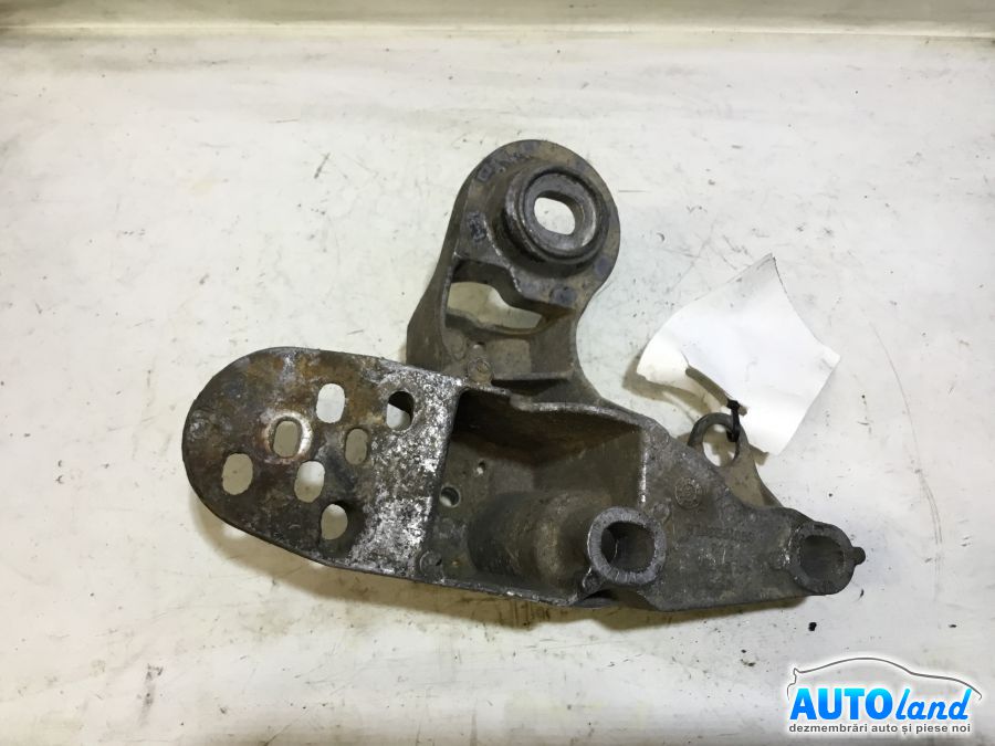 Suport Motor AUDI A4 (8D2,B5) 1995-2000 Cod 8D0199351H 