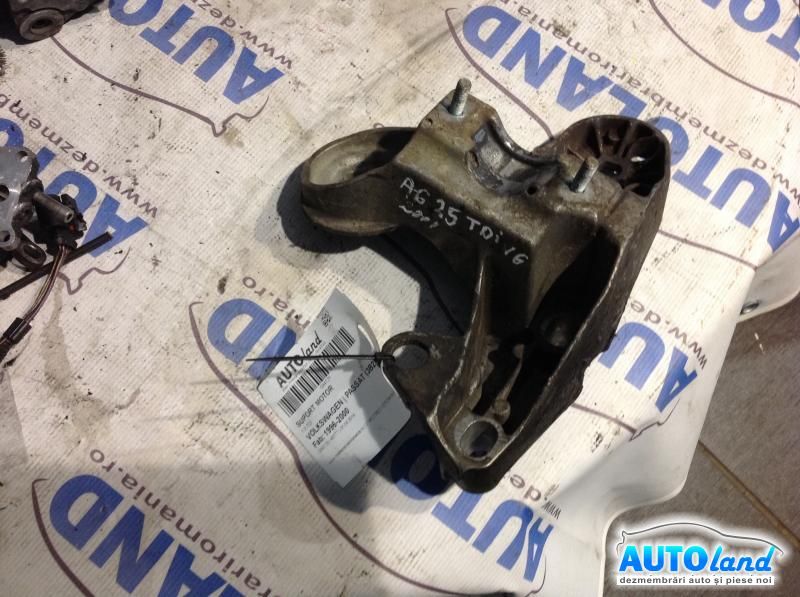 Suport Motor VOLKSWAGEN PASSAT (3B2) 1996-2000 Cod 4B0199351D 