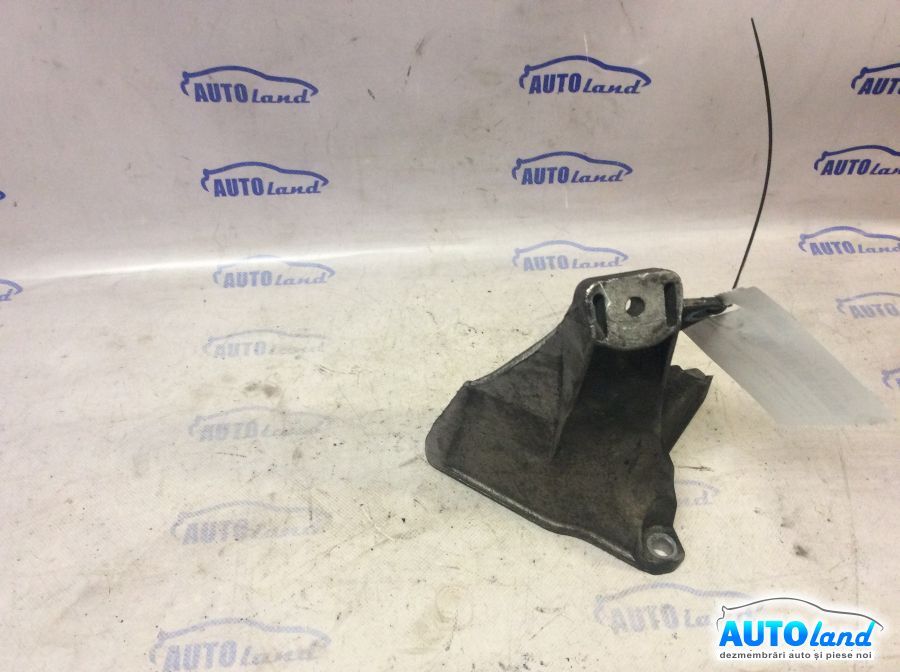 Suport Motor VOLKSWAGEN PASSAT (3B3) 2000-2005 Cod 8D0199308AB 