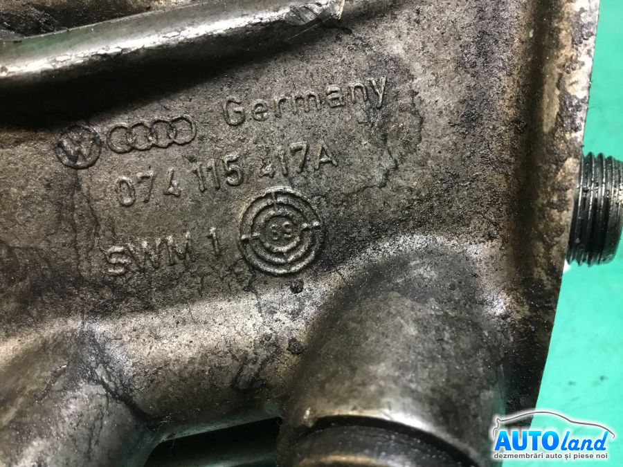 Termoflot (Racitor Ulei) VOLKSWAGEN TRANSPORTER IV bus (70XB,70XC,7DB,7DW) 1990-2003 Cod 074115417A 