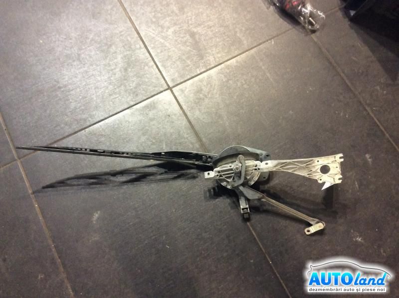 Timonerie Stergator cu Motoras MERCEDES-BENZ E-CLASS (W124) 1993-1995