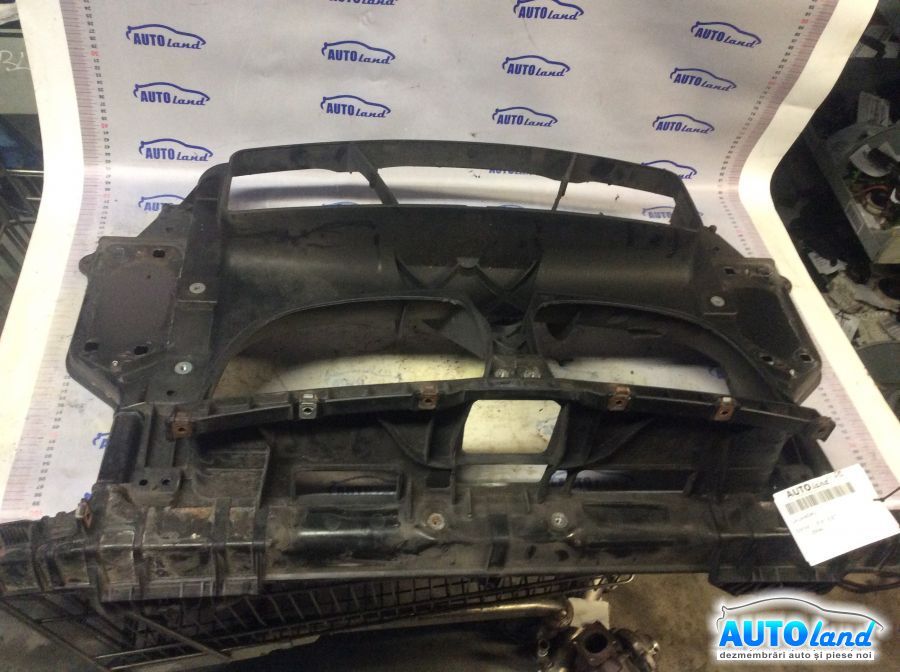 Trager Calandru Panou fata BMW 1 (E81,E87) 2004-2025