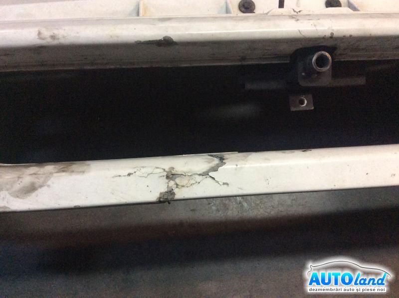 Trager Calandru Panou fata FORD TRANSIT bus (FD_ _,FB_ _,FS_ _,FZ_ _,FC_ _) 2000-2006