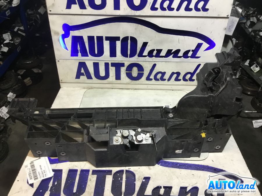 Trager Calandru Panou fata PEUGEOT RIFTER 2018-2025 Cod 9817296880 