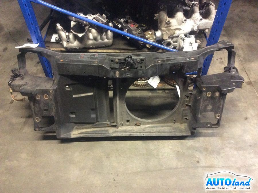 Trager Calandru Panou fata VOLKSWAGEN POLO (6N2) 1999-2001