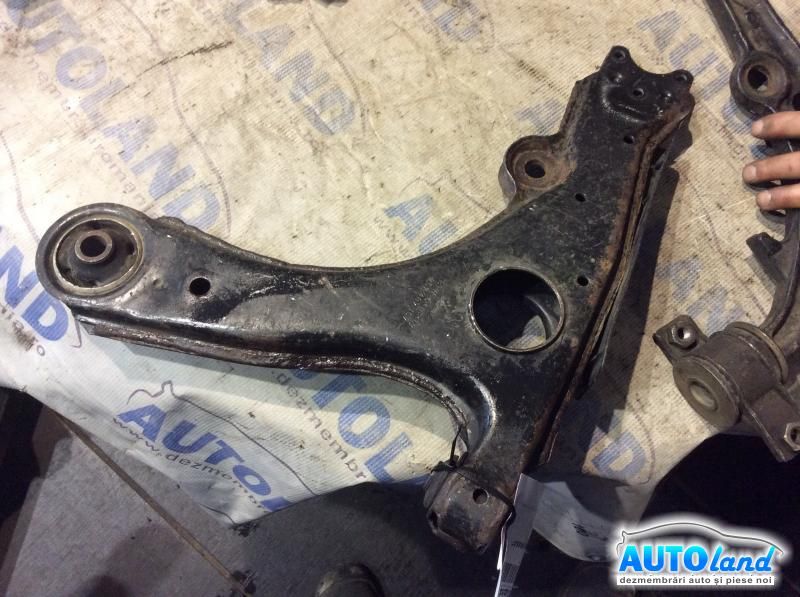 Trapez Stanga VOLKSWAGEN PASSAT (3A2,35I) 1988-1996