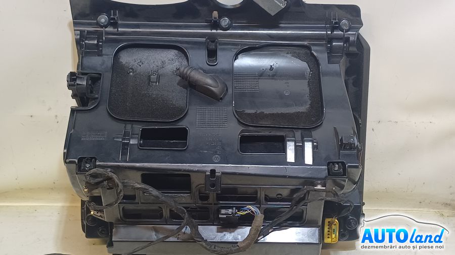 Usita Torpedou VOLKSWAGEN PASSAT (3C2) 2005-2025