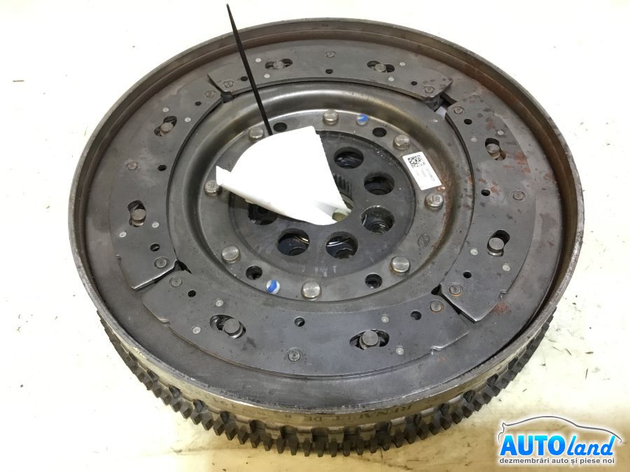 Volanta RENAULT KADJAR 2015-2025 Cod 123103802R 