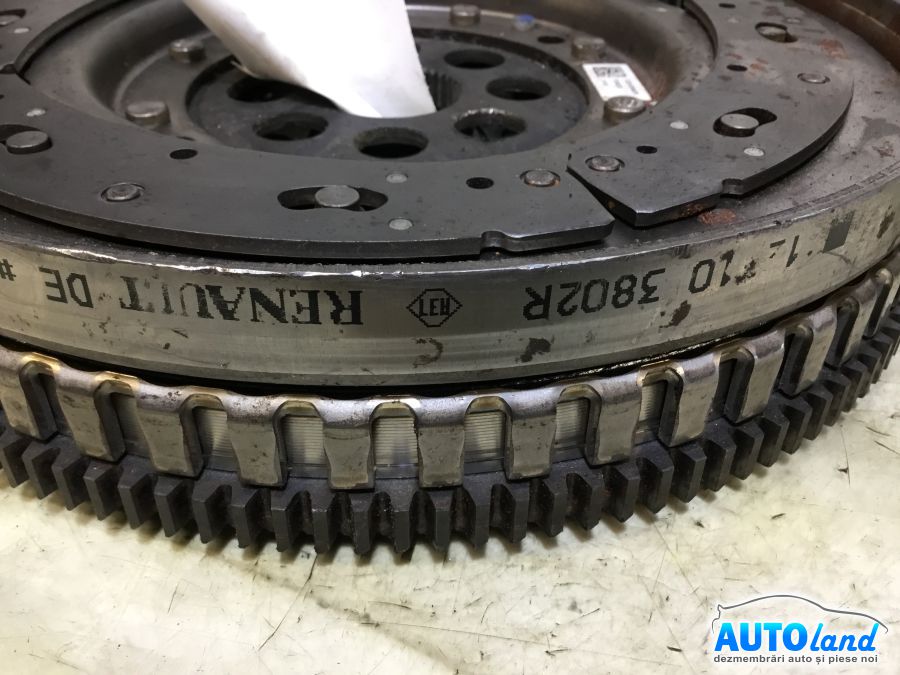 Volanta RENAULT KADJAR 2015-2025 Cod 123103802R 