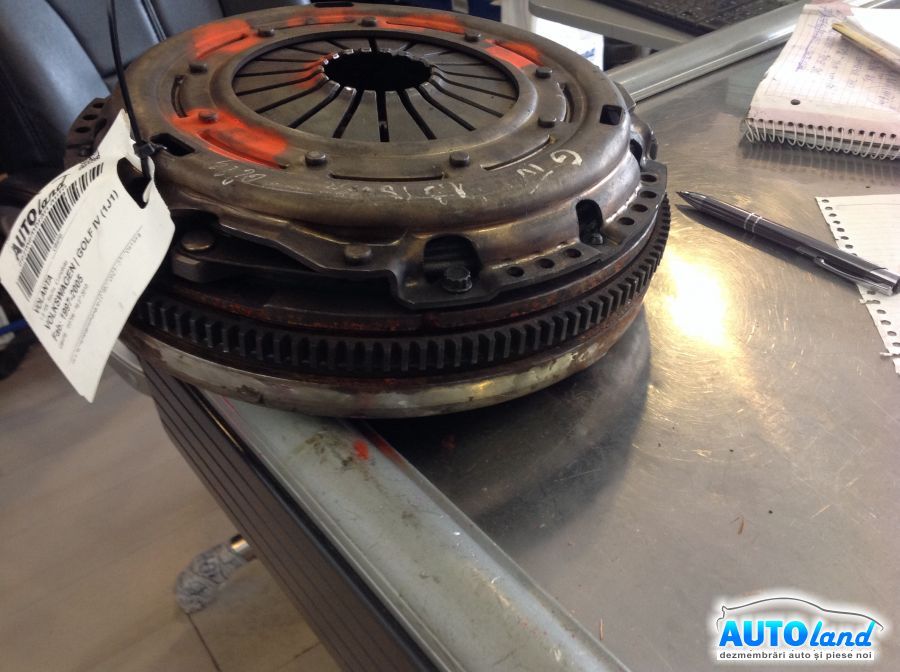 Volanta VOLKSWAGEN GOLF IV (1J1) 1997-2005