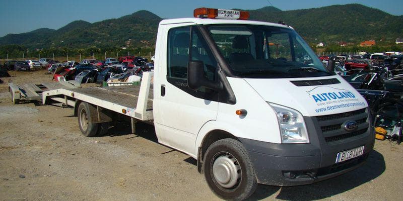 Tractări auto Maramureș și Cluj cu autoutilitare specializate